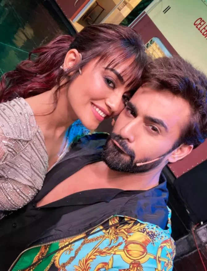 Surbhi Jyoti Reacts On Dating Her 'Naagin' Co-Star Pearl V Puri